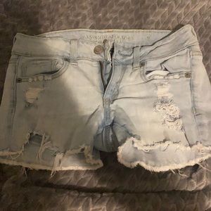 AE stretch midi ripped jean shorts!